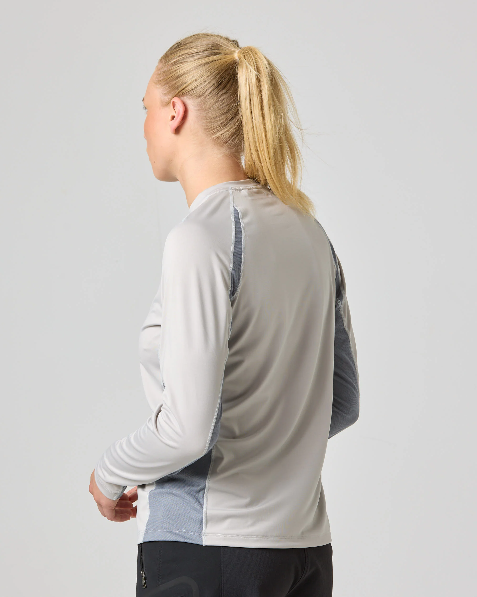 Women's Dynamic Dri Fast Long Sleeve Tee - Ice - Image 7